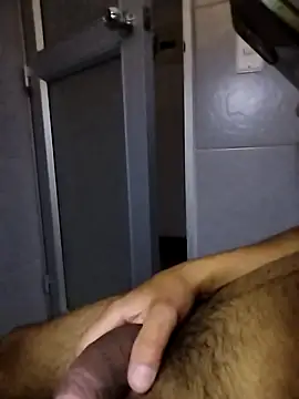 Snapshot of Juan8521 chatting on 09-15-25, 04:23 Juan8521 online show from 09-15-25, 04:23