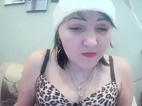 Snapshot of ClaireSunset chatting on 12-26-24, 06:01 ClaireSunset online show from 12-26-24, 06:01