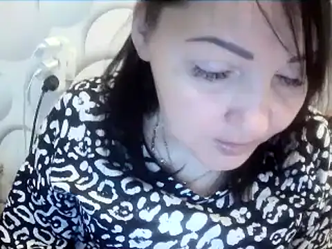 Snapshot of ClaireSunset chatting on 04-25-26, 05:32 ClaireSunset online show from 04-25-26, 05:32