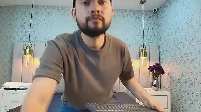 Leandro GB online show from 01-30-25, 07:48