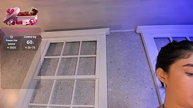 Snapshot of Belliinda_21 chatting on 02-11-25, 12:49 Belliinda 21 online show from 02-11-25, 12:49