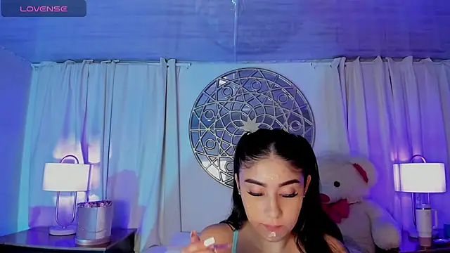 Belliinda 21 online show from 01-15-26, 07:06