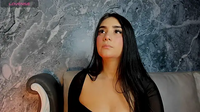 Snapshot of Belliinda_21 chatting on 04-23-26, 07:16 Belliinda 21 online show from 04-23-26, 07:16