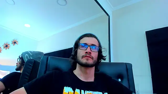 Loggan donnelly online show from 02-23-25, 12:41