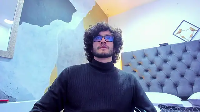 Loggan donnelly online show from 02-27-25, 09:04