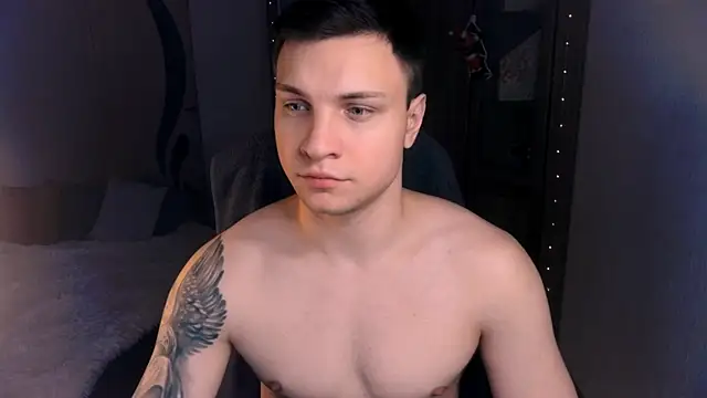 handsome guy01 online show from 12-07-24, 01:25