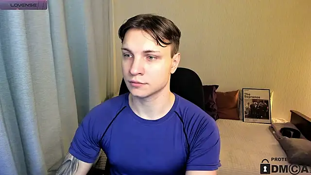 handsome guy01 online show from 02-08-26, 02:48