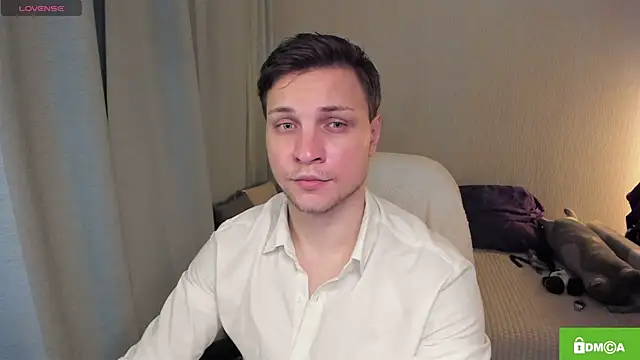 handsome guy01 online show from 07-12-26, 11:18