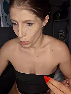 Lenchen  online show from 03-16-25, 07:49