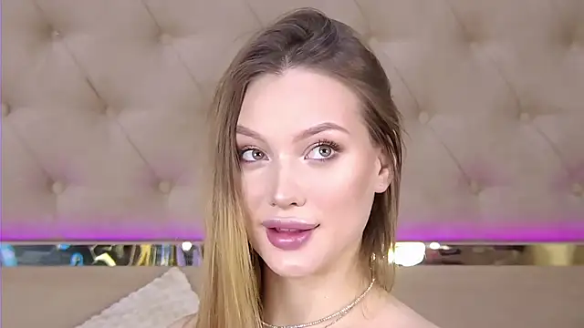 ViolaFlirt online show from 01-08-25, 05:05