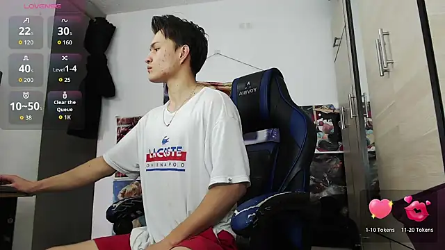 Snapshot of sr_jaeger chatting on 01-18-26, 01:48 sr jaeger online show from 01-18-26, 01:48