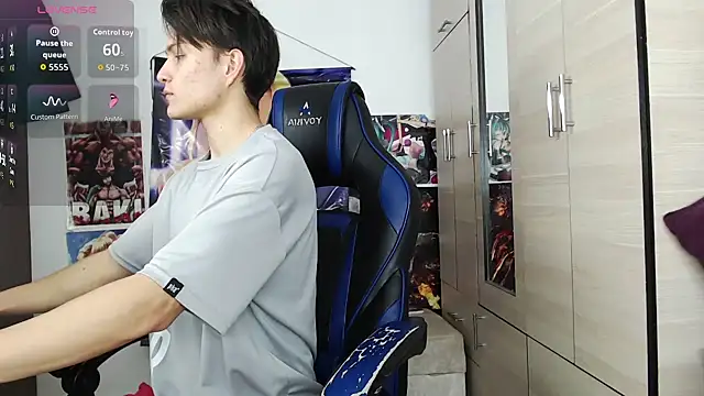 Snapshot of sr_jaeger chatting on 02-11-26, 02:55 sr jaeger online show from 02-11-26, 02:55