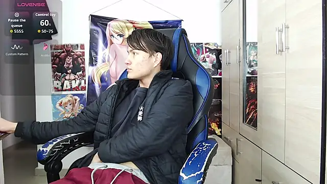 Snapshot of sr_jaeger chatting on 02-12-26, 01:28 sr jaeger online show from 02-12-26, 01:28