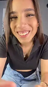 Snapshot of Praga_Pink chatting on 12-04-24, 04:21 Praga Pink online show from 12-04-24, 04:21