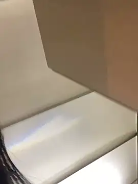 Snapshot of Praga_Pink chatting on 01-28-25, 04:39 Praga Pink online show from 01-28-25, 04:39