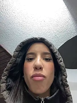 Snapshot of Praga_Pink chatting on 03-21-25, 08:06 Praga Pink online show from 03-21-25, 08:06