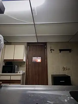 Snapshot of Praga_Pink chatting on 10-03-25, 07:05 Praga Pink online show from 10-03-25, 07:05