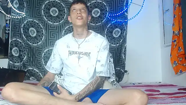 Snapshot of Adam_hard_ chatting on 12-16-25, 12:26 Adam hard online show from 12-16-25, 12:26