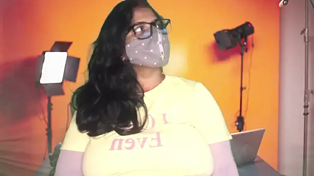 mamoni91 online show from 10-15-25, 02:55