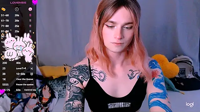 Snapshot of Alice_Hells chatting on 07-18-26, 07:23 Alice Hells online show from 07-18-26, 07:23
