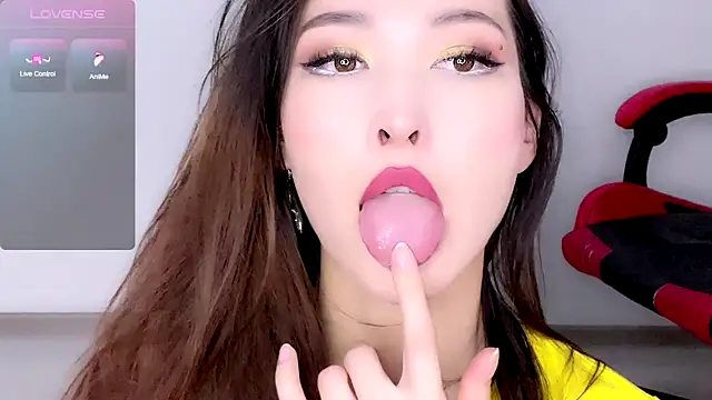 Snapshot of honey_yani chatting on 01-31-25, 08:54 honey yani online show from 01-31-25, 08:54