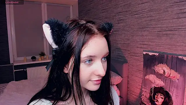 MerylHedley online show from 12-13-24, 01:22