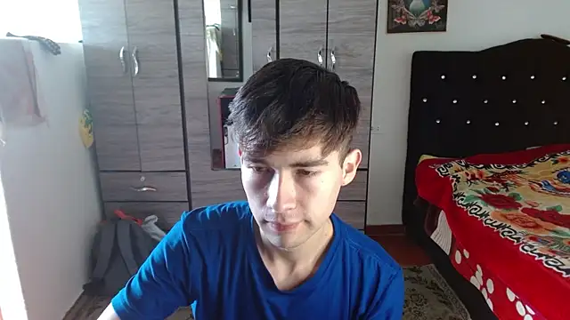 Snapshot of samael1107 chatting on 11-10-25, 04:17 samael1107 online show from 11-10-25, 04:17