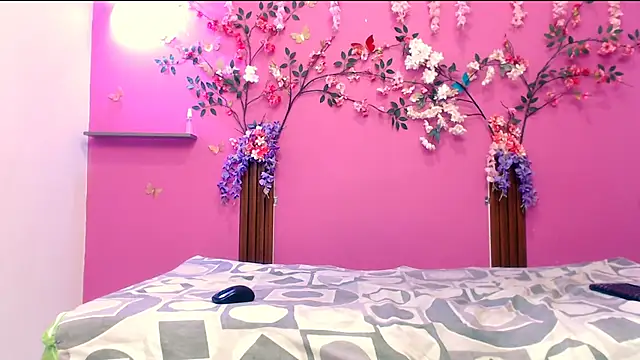 analdeepalejandra18 online show from 11-02-25, 07:16