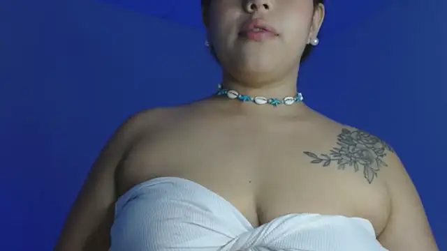 Snapshot of catalina_Ada chatting on 09-26-25, 02:04 catalina Ada online show from 09-26-25, 02:04