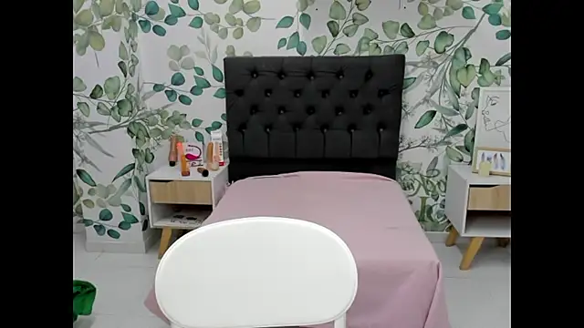 lauren rios7 online show from 12-14-24, 12:55