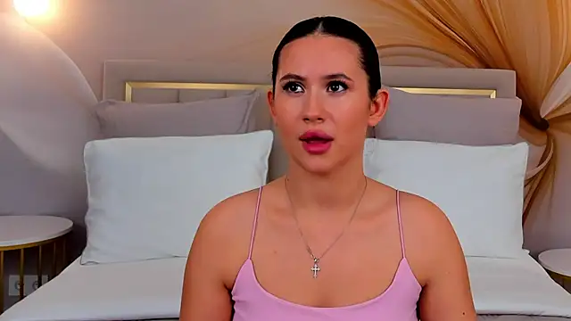 milaleoneli online show from 09-14-25, 03:11