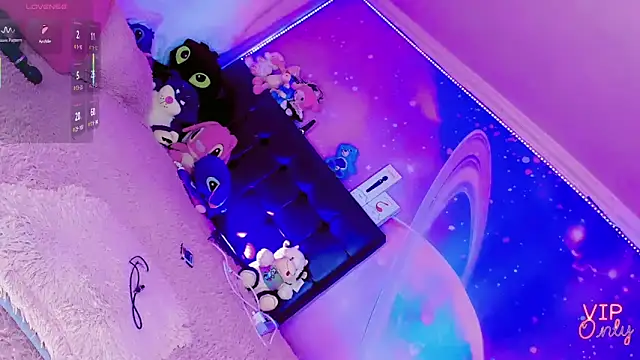 Thalia girl21 online show from 03-07-26, 09:23