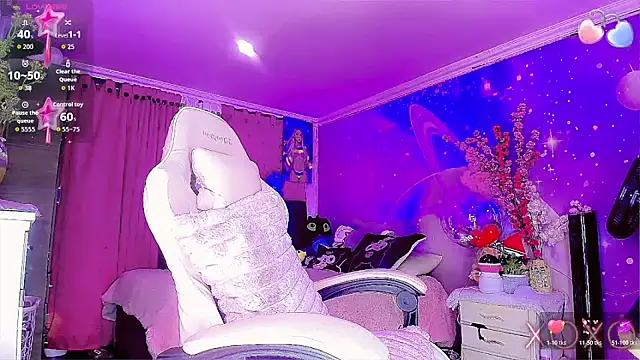 Snapshot of Thalia_girl21 chatting on 06-10-26, 02:56 Thalia girl21 online show from 06-10-26, 02:56