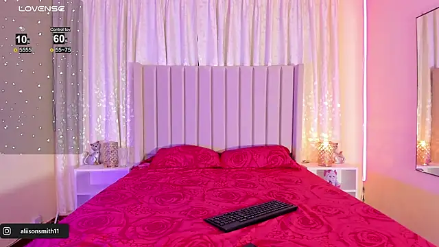 Snapshot of Aliison_Smith chatting on 02-08-25, 04:03 Aliison Smith online show from 02-08-25, 04:03