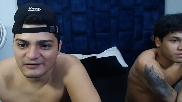 Snapshot of Group_Lustt chatting on 10-09-25, 04:32 Group Lustt online show from 10-09-25, 04:32