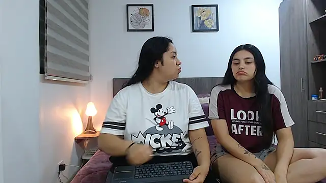 Snapshot of Scarlett_Jazmin chatting on 02-15-26, 01:24 Scarlett Jazmin online show from 02-15-26, 01:24