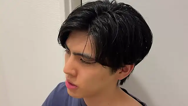 Lio kun online show from 10-18-25, 01:12