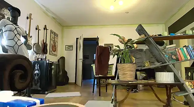 Kingsscepter online show from 02-06-25, 04:36