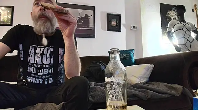 Kingsscepter online show from 02-06-25, 07:40