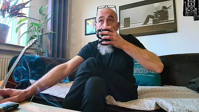 Kingsscepter online show from 02-25-25, 04:21