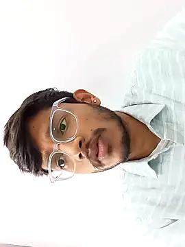 Snapshot of skinnyyyyyyyyy chatting on 02-05-25, 07:50 skinnyyyyyyyyy online show from 02-05-25, 07:50