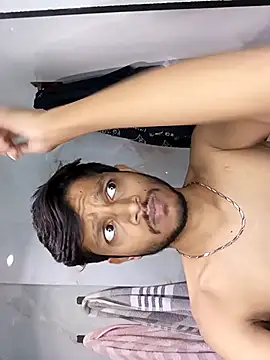 Snapshot of skinnyyyyyyyyy chatting on 02-13-25, 03:07 skinnyyyyyyyyy online show from 02-13-25, 03:07