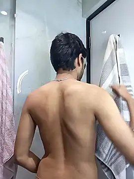 Snapshot of skinnyyyyyyyyy chatting on 11-19-25, 04:45 skinnyyyyyyyyy online show from 11-19-25, 04:45