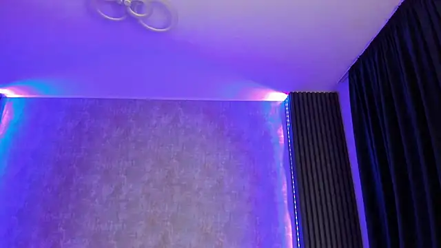 Milla Heart online show from 03-16-25, 05:36