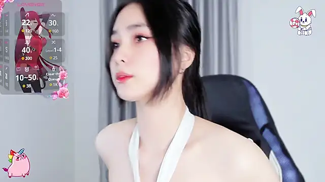 CelestiaWang online show from 01-10-25, 01:52