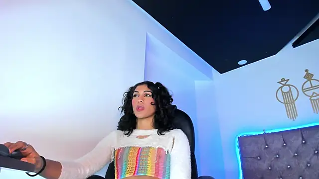 MiaCavallii  online show from 02-15-25, 10:00