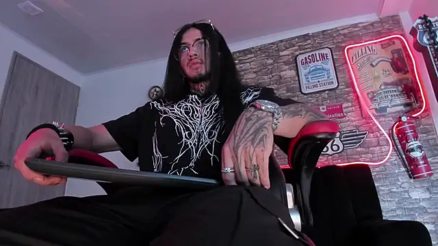 the beast master  online show from 03-18-25, 01:09