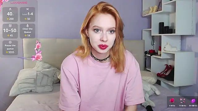 Snapshot of White_Lioness chatting on 02-18-25, 03:43 White Lioness online show from 02-18-25, 03:43