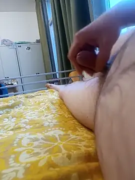 Snapshot of awesome-dirty-dick chatting on 09-29-25, 04:45 awesome-dirty-dick online show from 09-29-25, 04:45