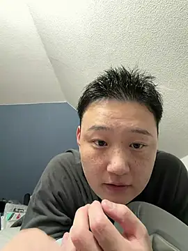 Snapshot of tuki_fu chatting on 06-03-26, 01:57 tuki fu online show from 06-03-26, 01:57